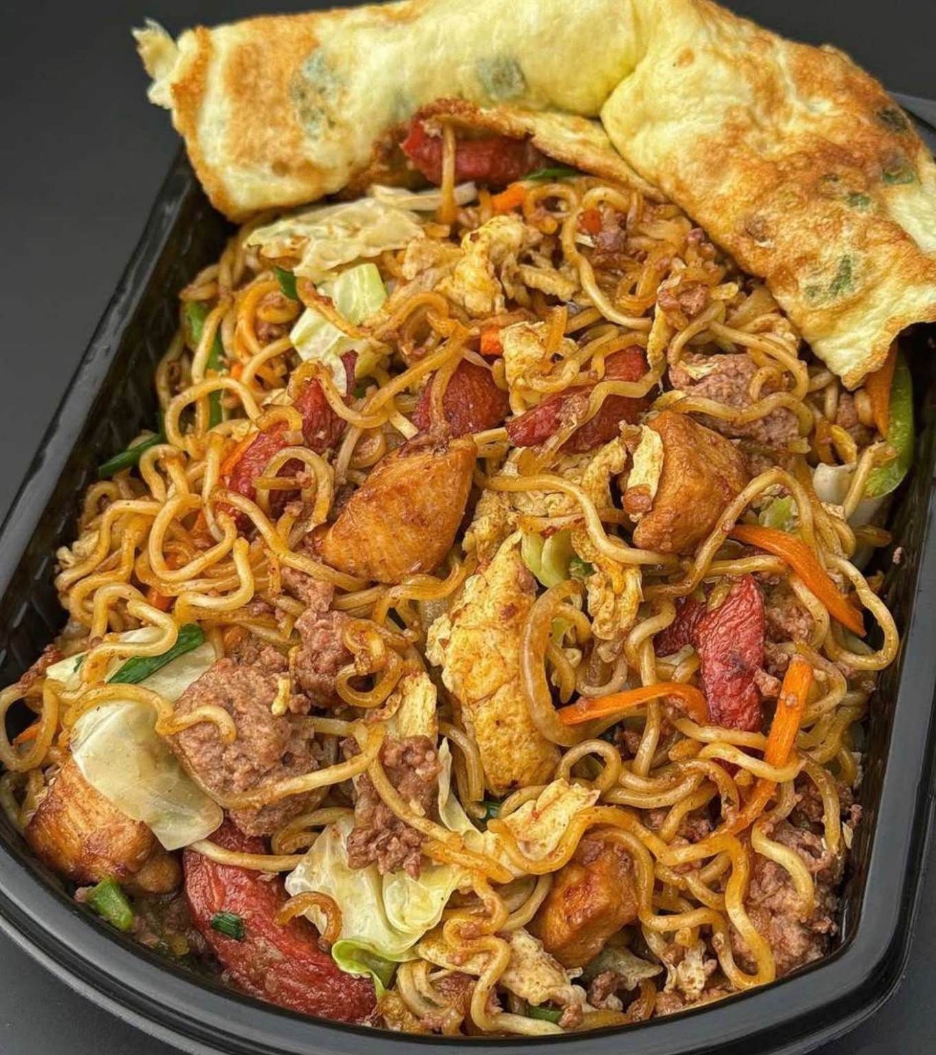 Assorted noodles