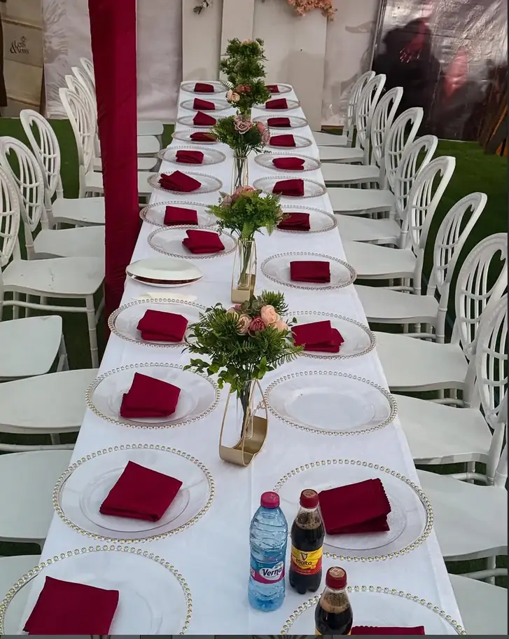 Round Folding Table